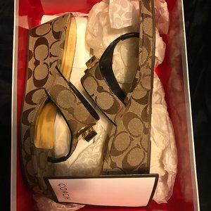 vintage coach wedge sandals size 7.5